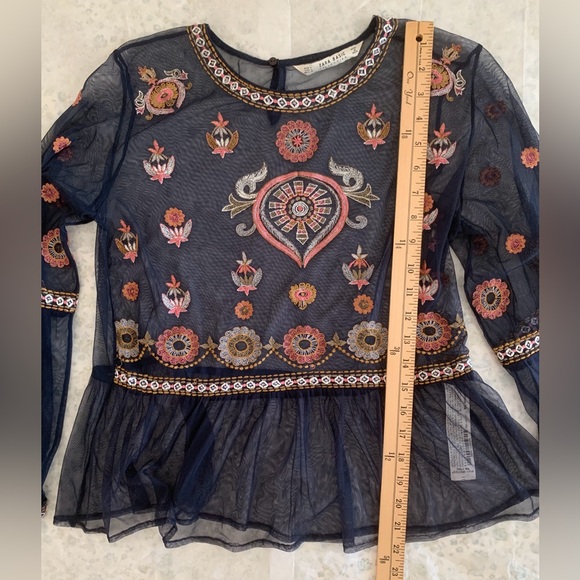 ZARA Basic Embroidered Sheer Mesh Boho Blouse Peplum Top Navy Size L - Picture 6 of 13